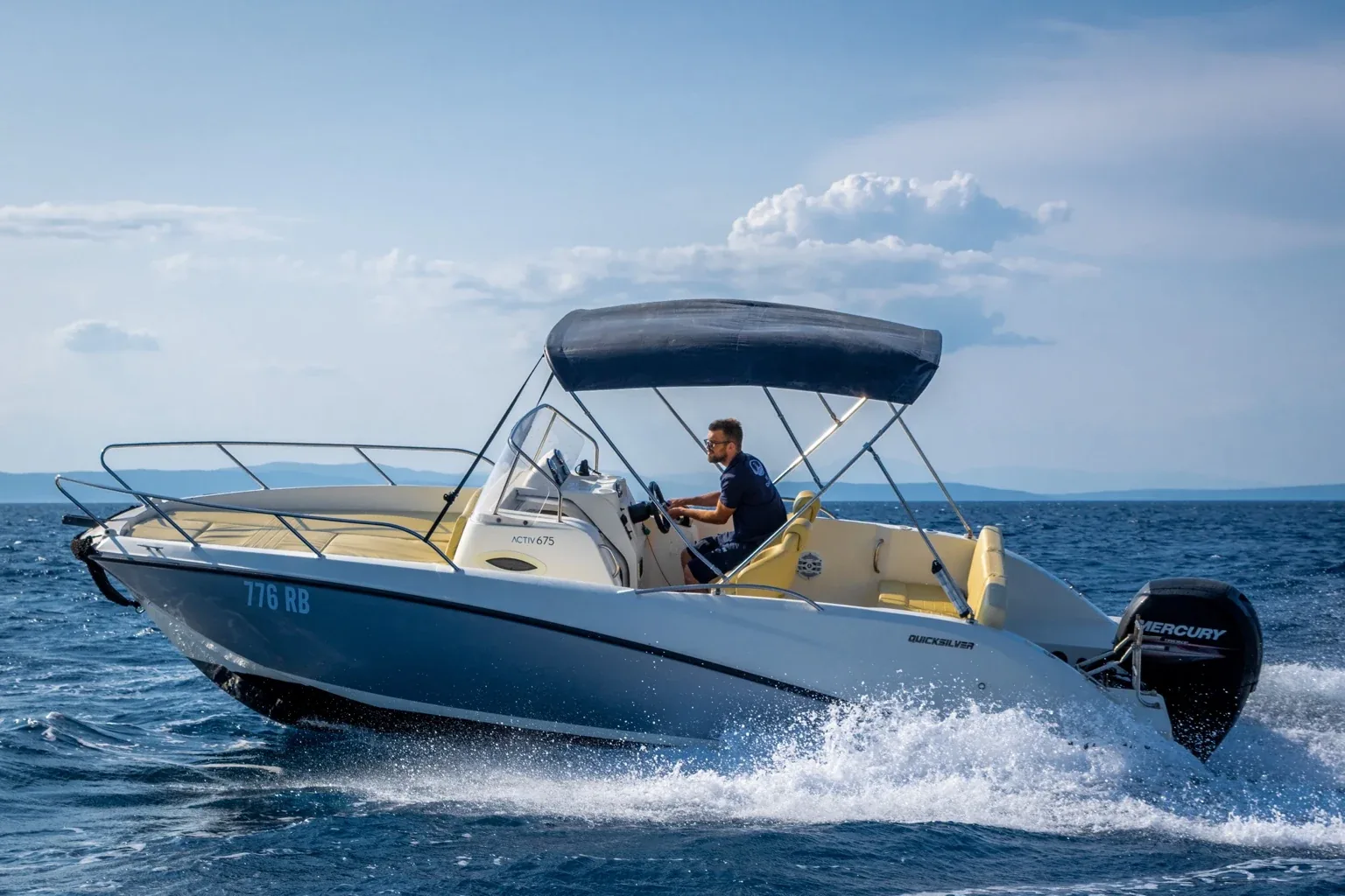 Quicksilver 675 Sundeck Yamaha Boot mieten auf Rab, Kroatien 1